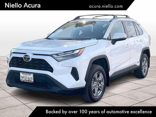 Ice Cap 2024 Toyota RAV4 Hybrid XLE