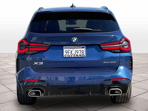 2023 BMW X3 xDrive30i