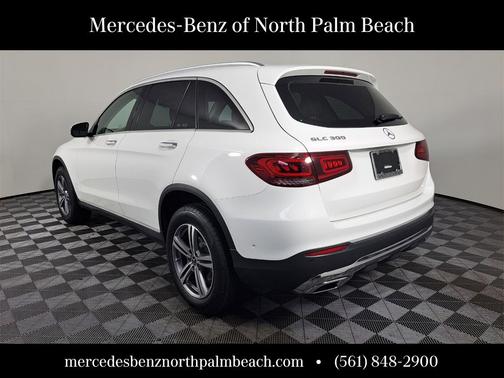 2022 Mercedes-Benz GLC 300 