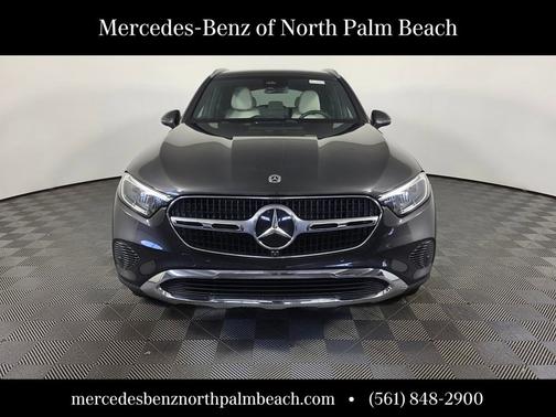Graphite Grey Metallic 2026 Mercedes-Benz GLC 300 Base