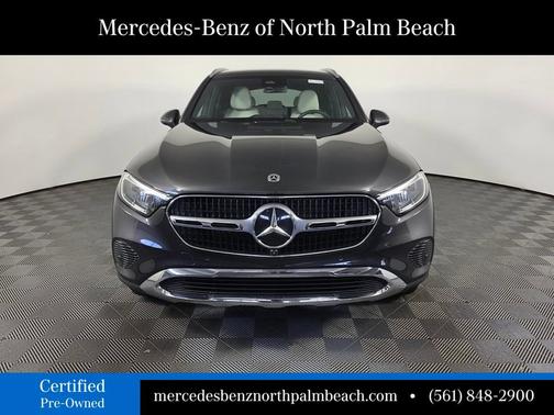 Graphite Grey Metallic 2026 Mercedes-Benz GLC 300 Base