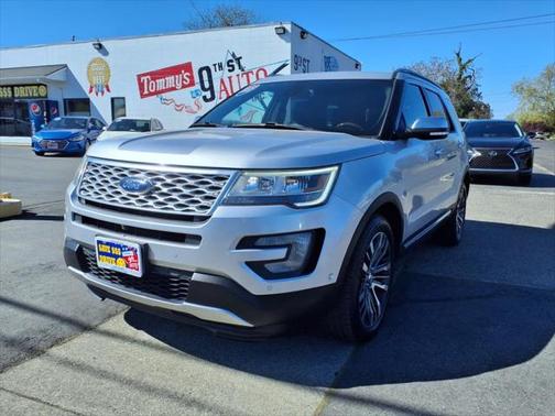 2017 Ford Explorer Platinum