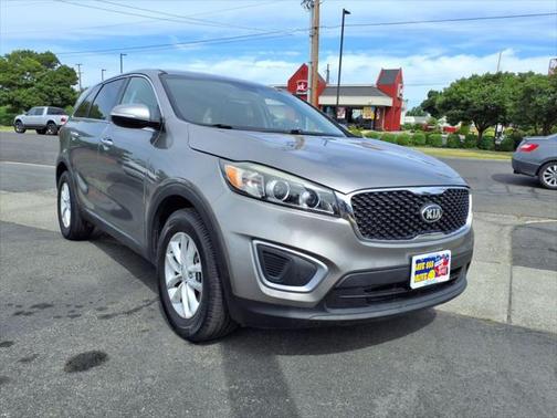 2017 Kia Sorento L