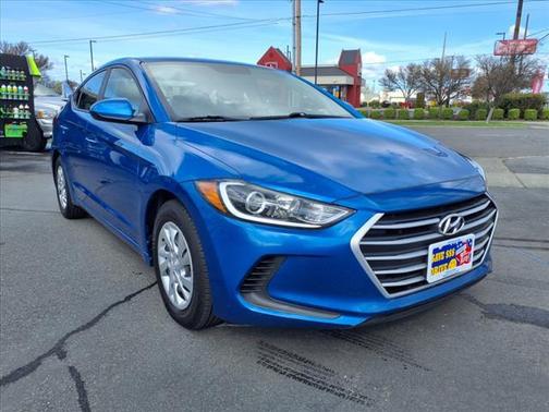 2018 Hyundai ELANTRA SE