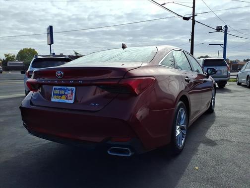 2022 Toyota Avalon XLE