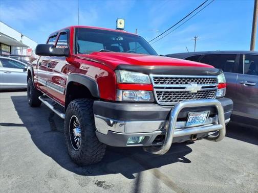 2005 Chevrolet Silverado 2500 LS H/D Crew Cab