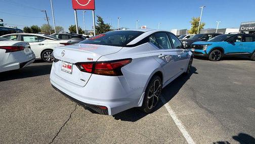 2025 Nissan Altima SR AWD