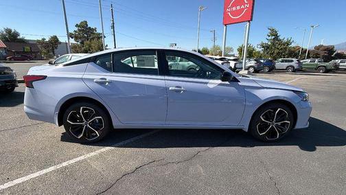 2025 Nissan Altima SR AWD