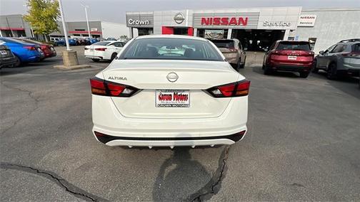 2025 Nissan Altima S FWD