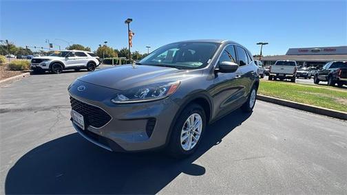 2021 Ford Escape SE
