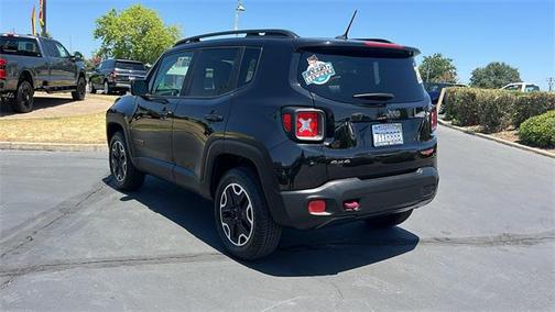 2017 Jeep Renegade Trailhawk