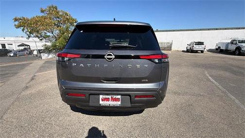 2025 Nissan Pathfinder S 4WD