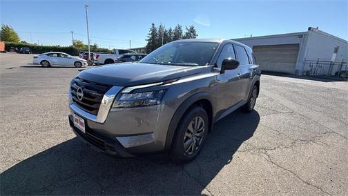 2025 Nissan Pathfinder S 4WD