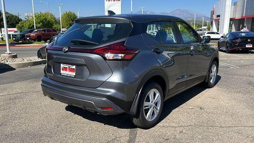 2025 Nissan Kicks S