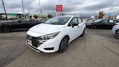 2025 Nissan Versa 1.6 S