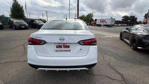 2025 Nissan Versa 1.6 S