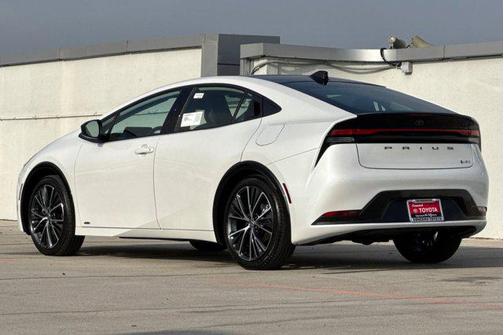 2026 Toyota Prius LE