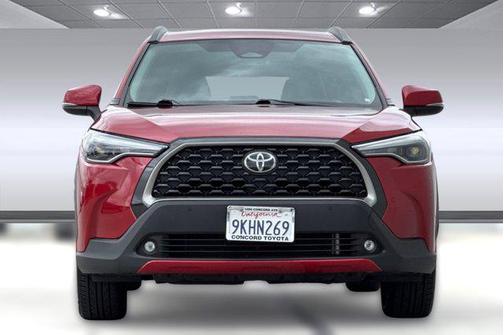 2024 Toyota Corolla Cross XLE