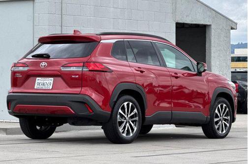 2024 Toyota Corolla Cross XLE