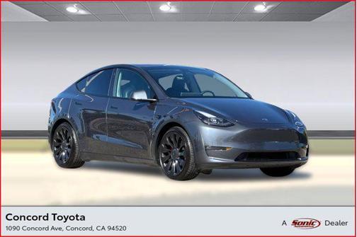 Gray 2022 Tesla Model Y Performance Dual Motor All-Wheel Drive