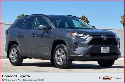 2022 Toyota RAV4 Hybrid XLE