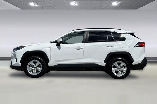 Super White 2021 Toyota RAV4 Hybrid XLE