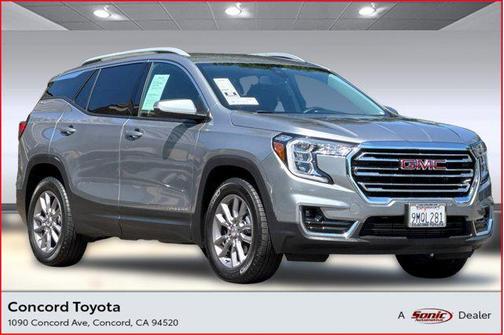 2024 GMC Terrain SLT