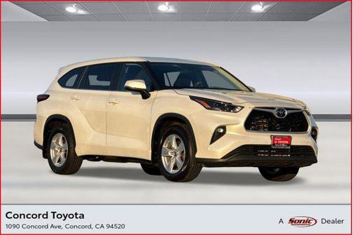2023 Toyota Highlander LE