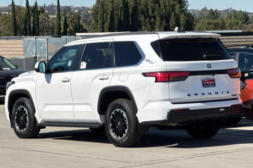 Ice Cap 2026 Toyota Sequoia SR5