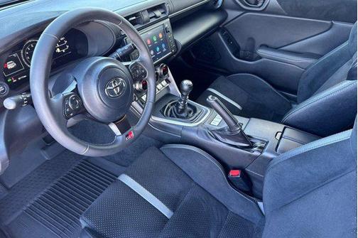 2025 Toyota GR86 Premium