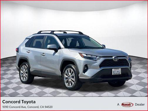 2023 Toyota RAV4 XLE Premium