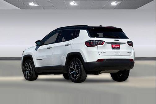 Bright White Clearcoat 2025 Jeep Compass Limited