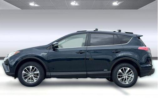 2018 Toyota RAV4 Hybrid LE