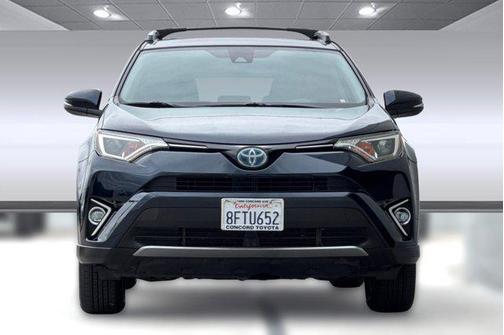 2018 Toyota RAV4 Hybrid LE