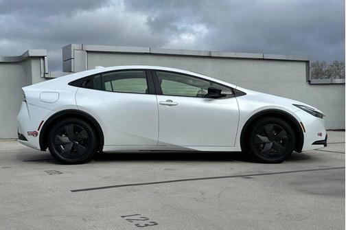2023 Toyota Prius Prime SE