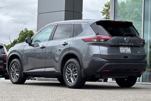 Gun Metallic 2021 Nissan Rogue S