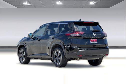 Super Black 2025 Nissan Rogue SV