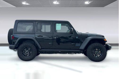 2025 Jeep Wrangler 4xe Willys