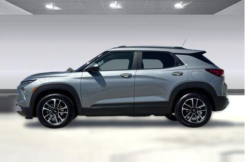 Sterling Gray Metallic 2025 Chevrolet Trailblazer LT