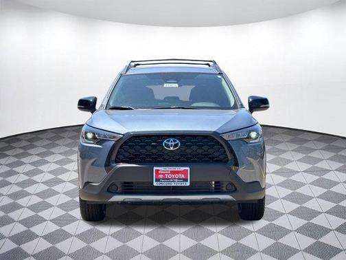 2025 Toyota Corolla Cross LE