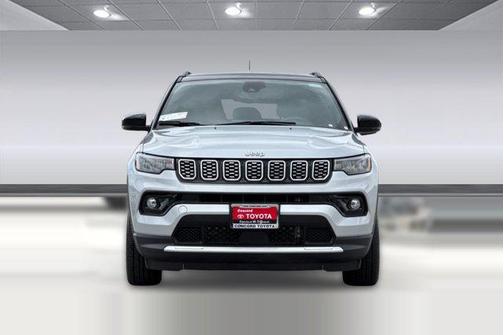 Silver Zynith Metallic Clearcoat 2025 Jeep Compass Limited