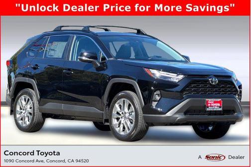 2025 Toyota RAV4 XLE Premium