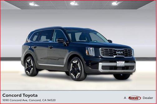 Ebony Black 2023 Kia Telluride S