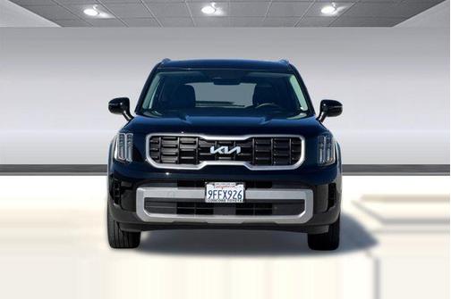 Ebony Black 2023 Kia Telluride S