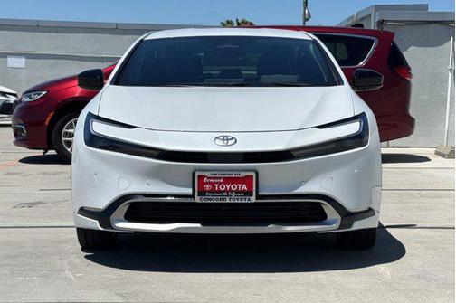 2025 Toyota Prius L