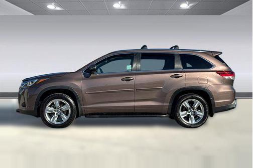 Toasted Walnut Pearl 2017 Toyota Highlander Limited