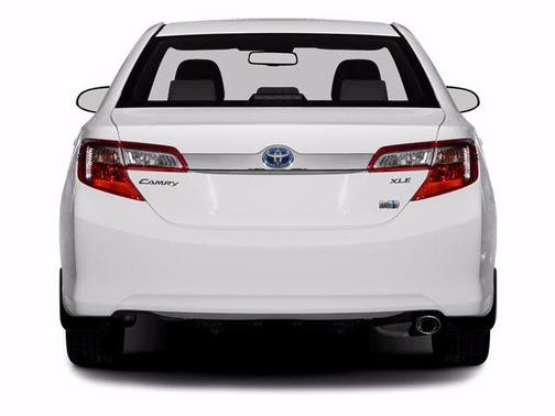 Gray 2013 Toyota Camry Hybrid XLE