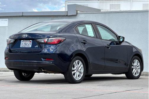 2016 Scion iA 4dr Sdn Auto (Natl)