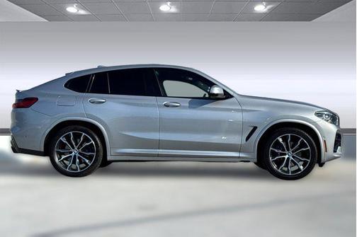 2021 BMW X4 M40i