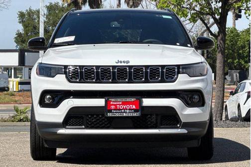 Bright White Clearcoat 2025 Jeep Compass Limited